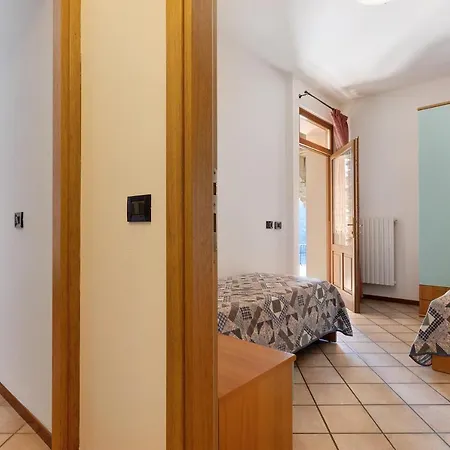 Rustico Spagnol 1 * Тиньяле